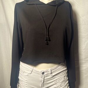 Ambiance Apparel Stylish Black Crop Top - Medium